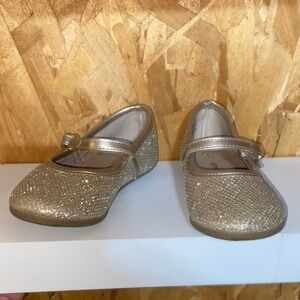 SmartFit Gold Sparkle Dress Shoes